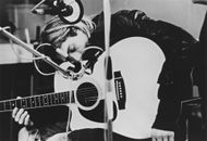 Cobain In Studio - Source: Getty